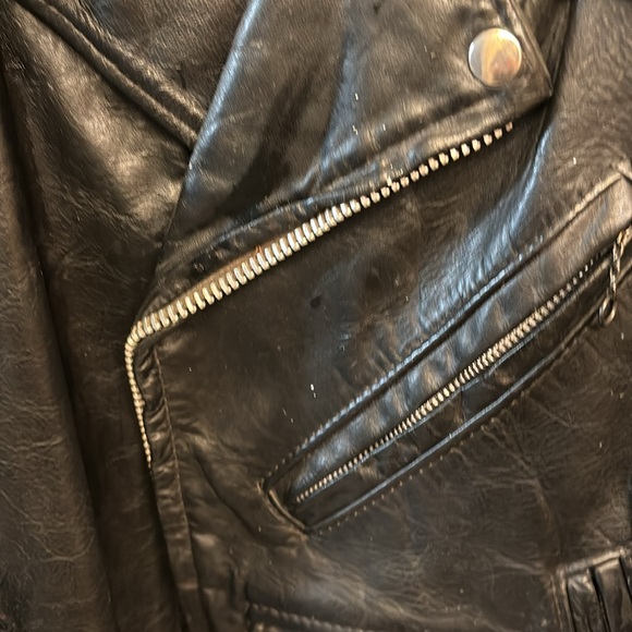 Vintage Harley Davidson jacket has some miles in it,something splattered on it - Picture 6 of 7